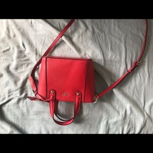 red guess purse